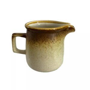 Mikasa Stylekraft Creamer Brown Trim Tan Speckled Smooth CO900 Discontinued
